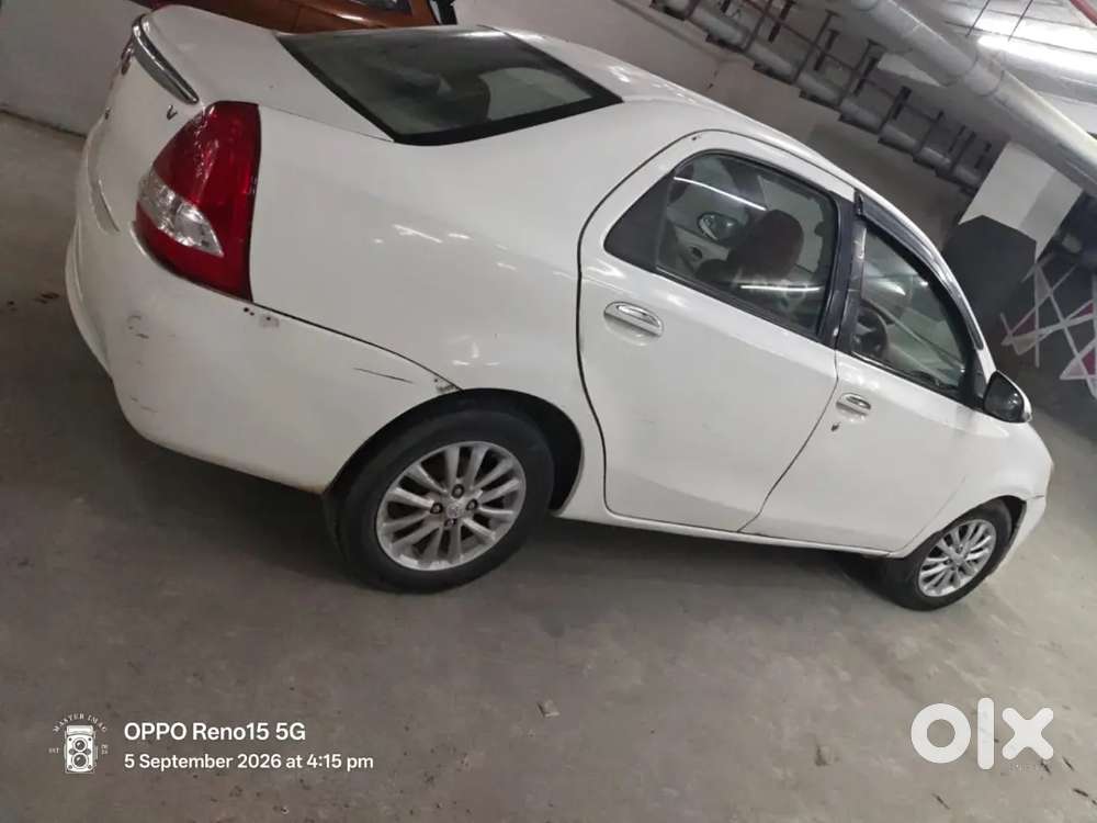 Toyota Etios V 2014