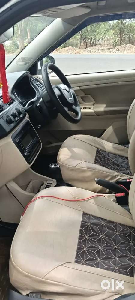 Skoda Fabia 2011 Petrol 100000 Km Driven