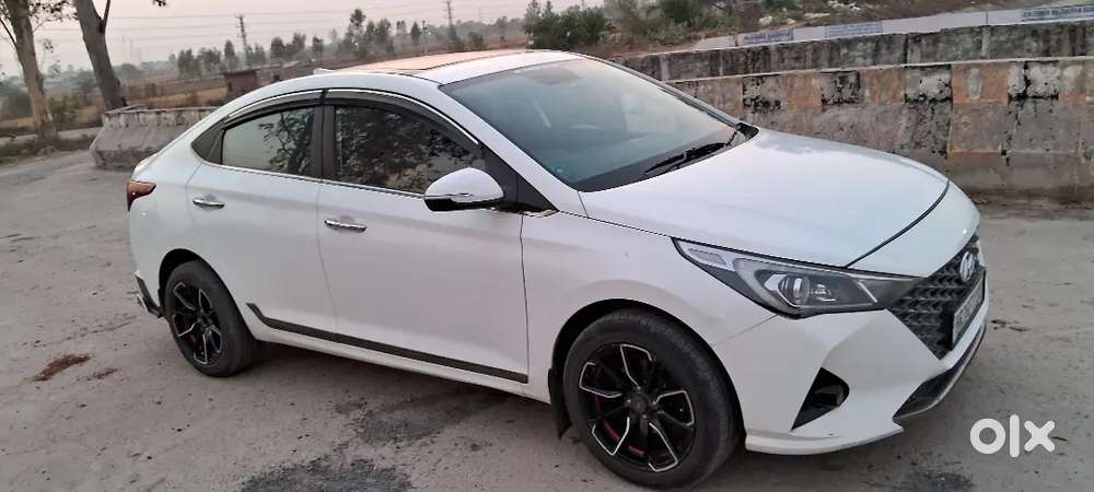 Hyundai Verna 2022 Diesel 70000 Km Driven