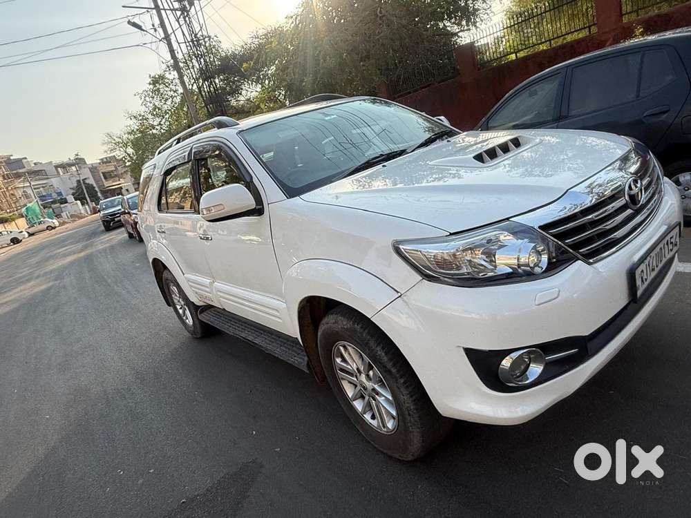 Toyota Fortuner 4x2 Mt 2.8 Diesel, 2015, Diesel