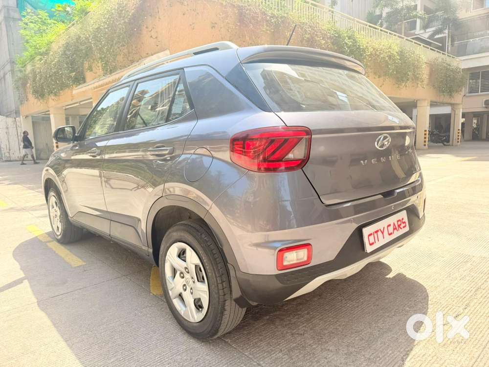 Hyundai Venue S Turbo Dct, 2019, Petrol