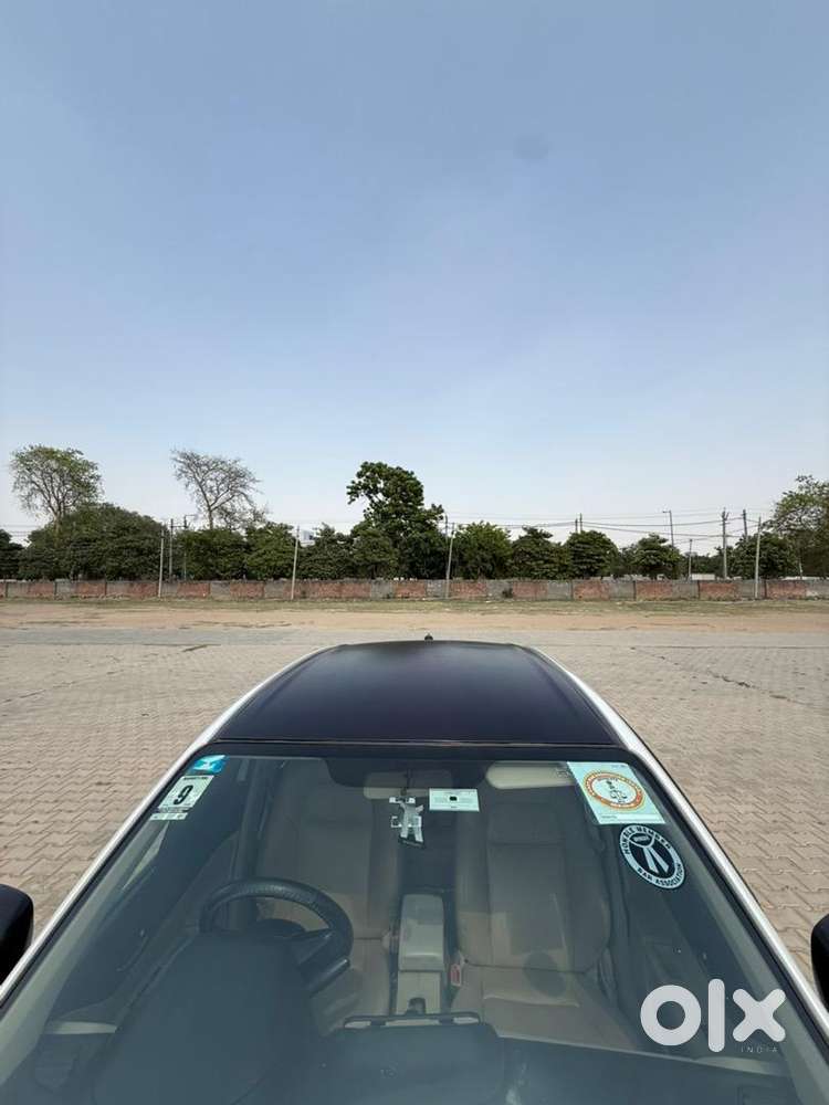 Maruti Suzuki Dzire 2017 Petrol 66386 Km Driven