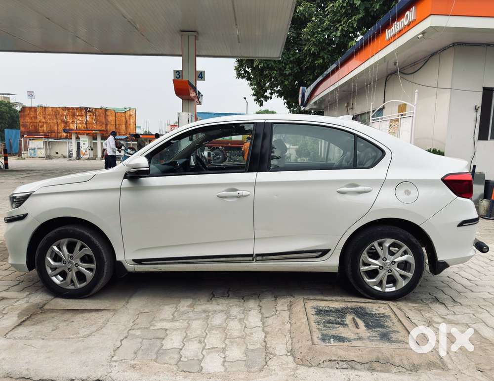 Honda Amaze 2nd Gen Vx, 2021, Petrol