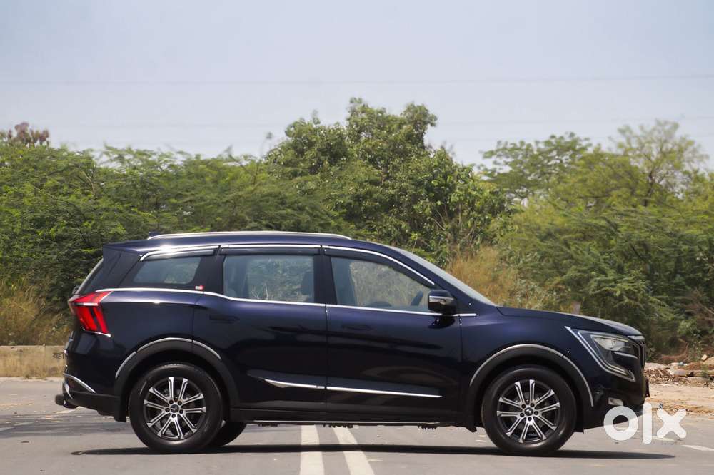 Mahindra Xuv700 2.0 Ax 7 Petrol At Luxury Pack Str, 2023, Petrol