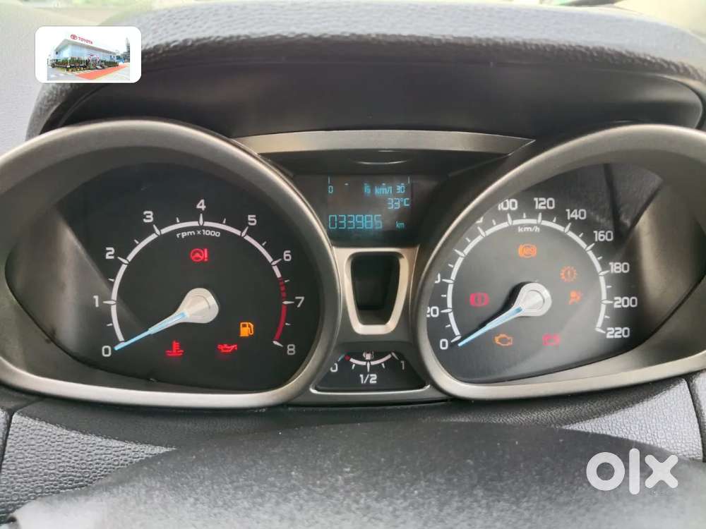 Maruti Suzuki Swift Vxi, 2022, Petrol