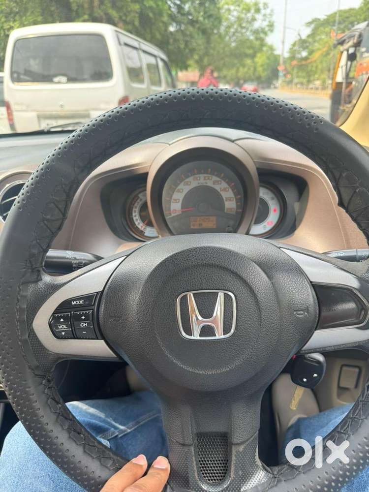 Honda Brio 2013 Petrol Well Maintained