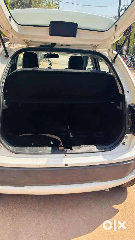 Maruti Suzuki Ignis 2018 Petrol 45000 Km Driven