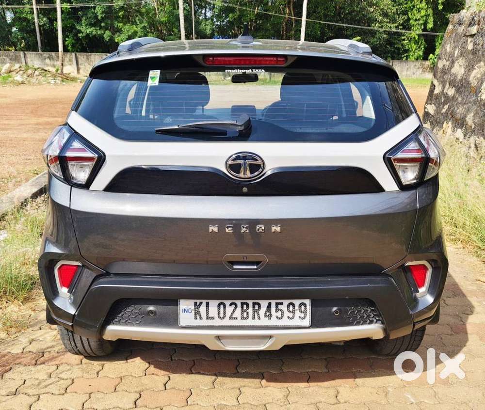 Tata Nexon 1.2 Revotron Xza Plus (o) Amt, 2022, Petrol