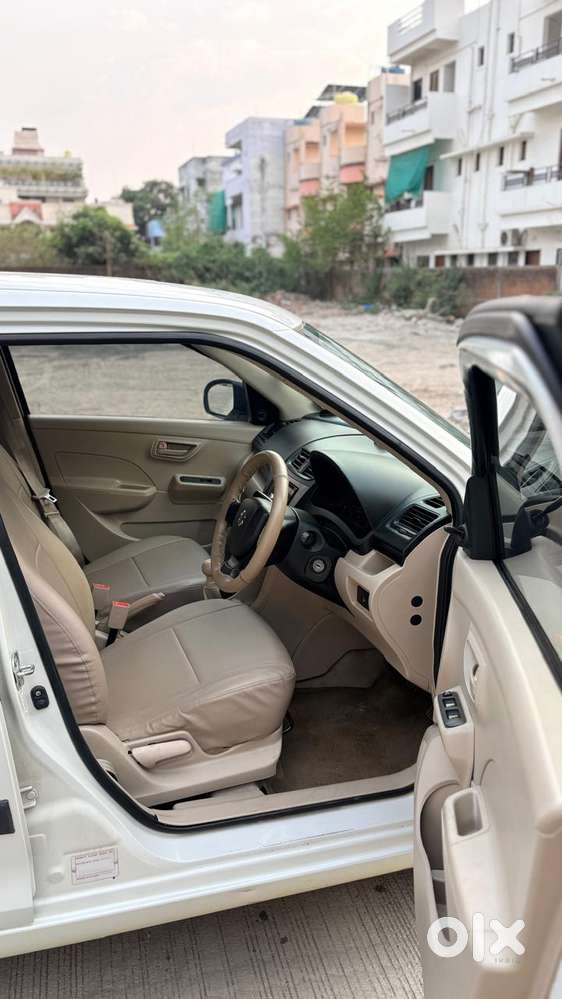 Maruti Suzuki Dzire 1.2 Vxi, 2013, Petrol