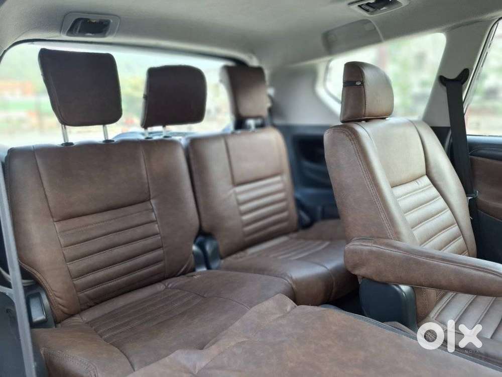Toyota Innova Crysta 2.4 Gx Limited Edition At 7 Str, 2023, Diesel