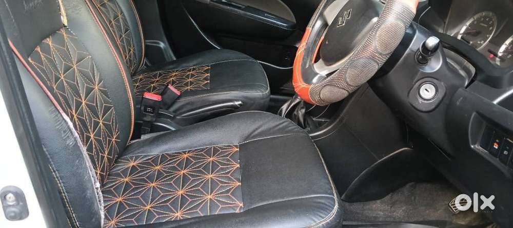Maruti Suzuki Swift Vxi + Manual, 2014, Petrol