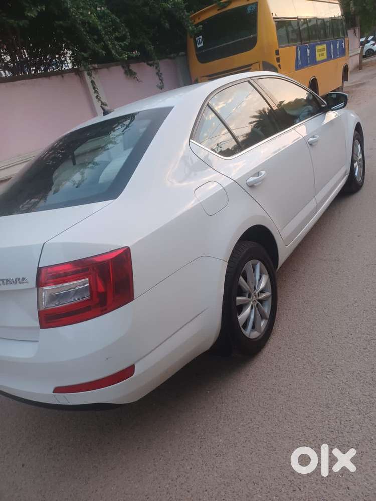 Skoda Octavia 2013-2017 Elegance 1.8 Tsi At, 2017, Diesel