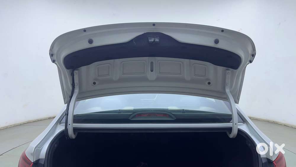 Hyundai Verna Vtvt 1.6 At Sx Option, 2017, Petrol