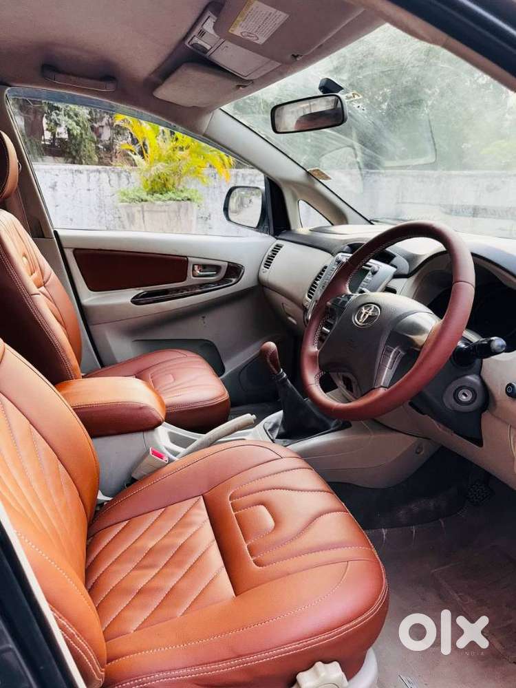 Toyota Innova 2.5 V 7 Str, 2013, Diesel