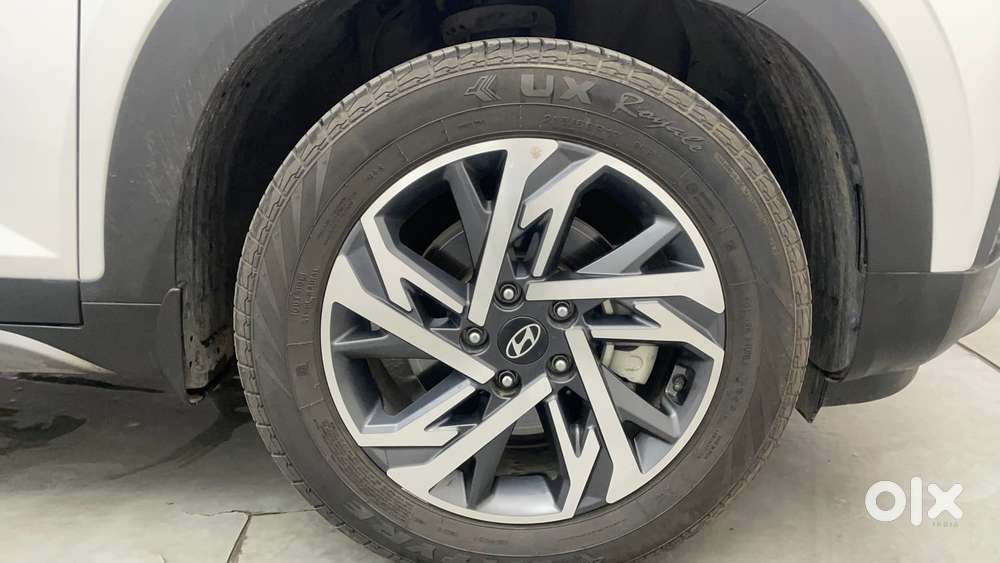 Hyundai Creta 1.5 Sx (o) Ivt Petrol, 2025, Petrol