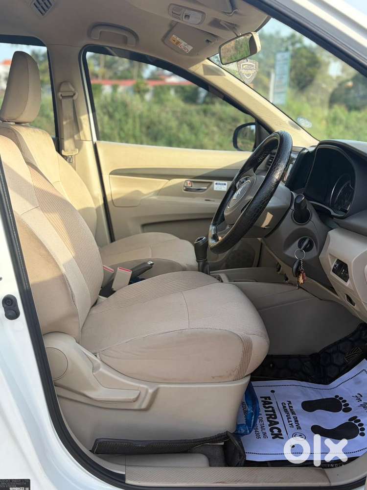 Maruti Suzuki Ertiga 1.5 Tour M, 2025, Cng & Hybrids
