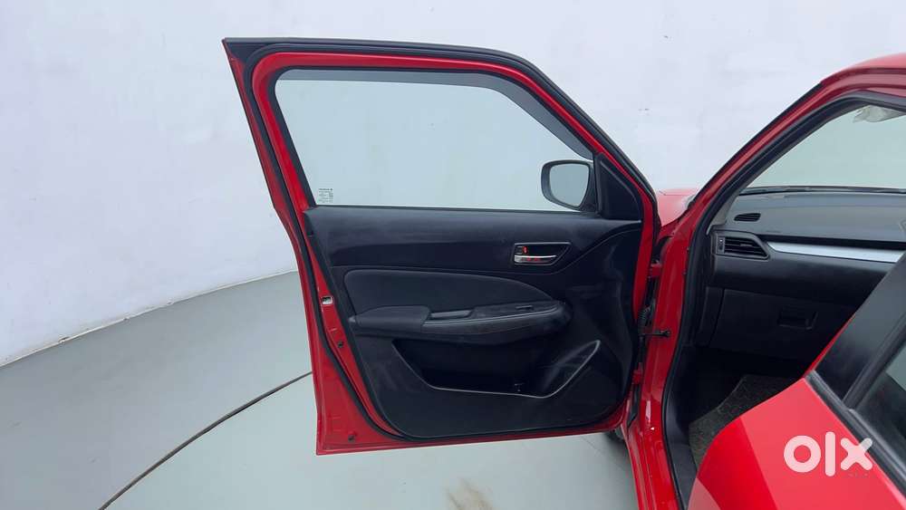 Maruti Suzuki Swift Amt Vvt Vxi, 2021, Petrol