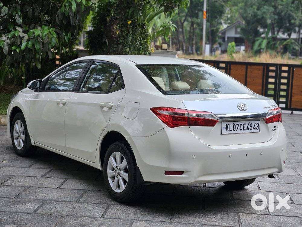 Toyota Corolla Altis