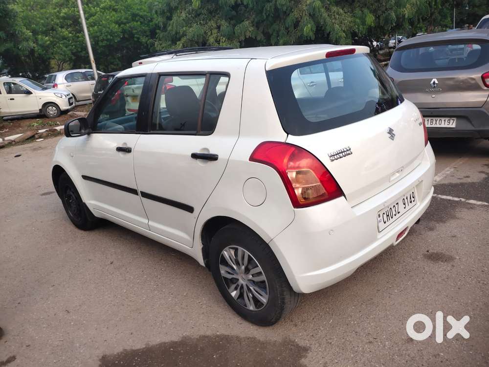 Maruti Suzuki Swift Vxi 1.2 Abs Bs-iv, 2007, Petrol