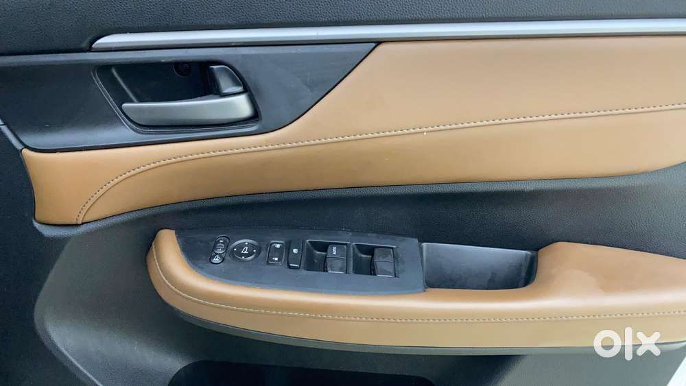 Honda Elevate Zx Cvt, 2023, Petrol