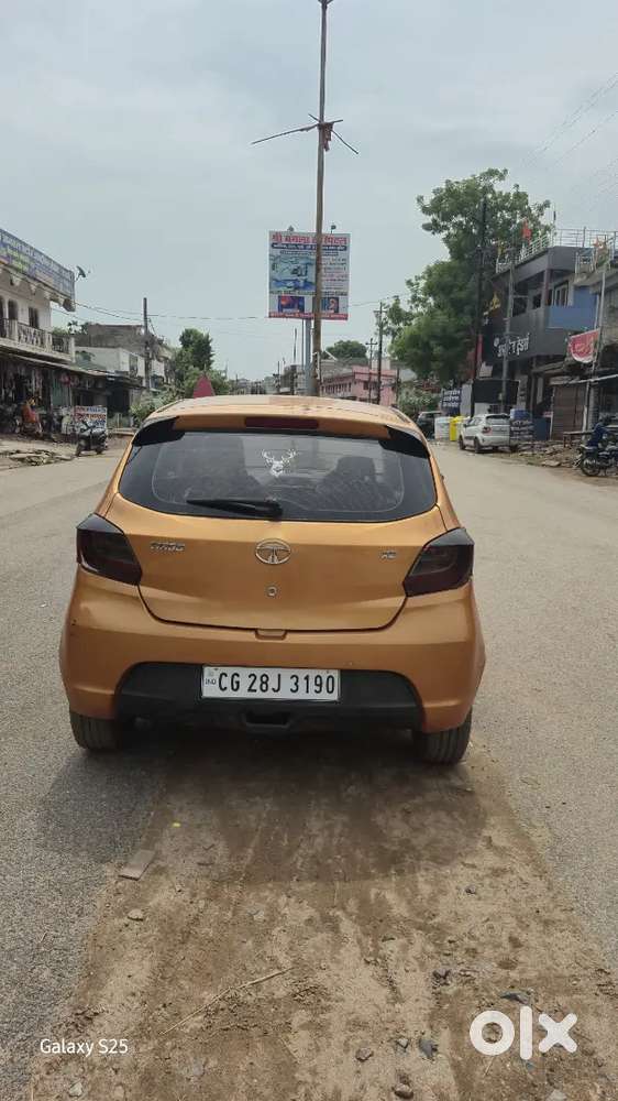 Tata Tiago Revotron 2019