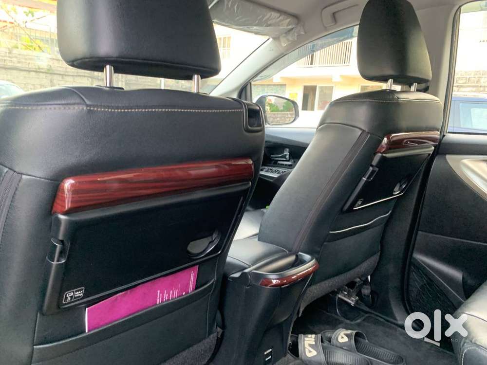 Toyota Innova Crysta 2.4zx 2017 - Only 55,000 Kms  Bronze  Excellent