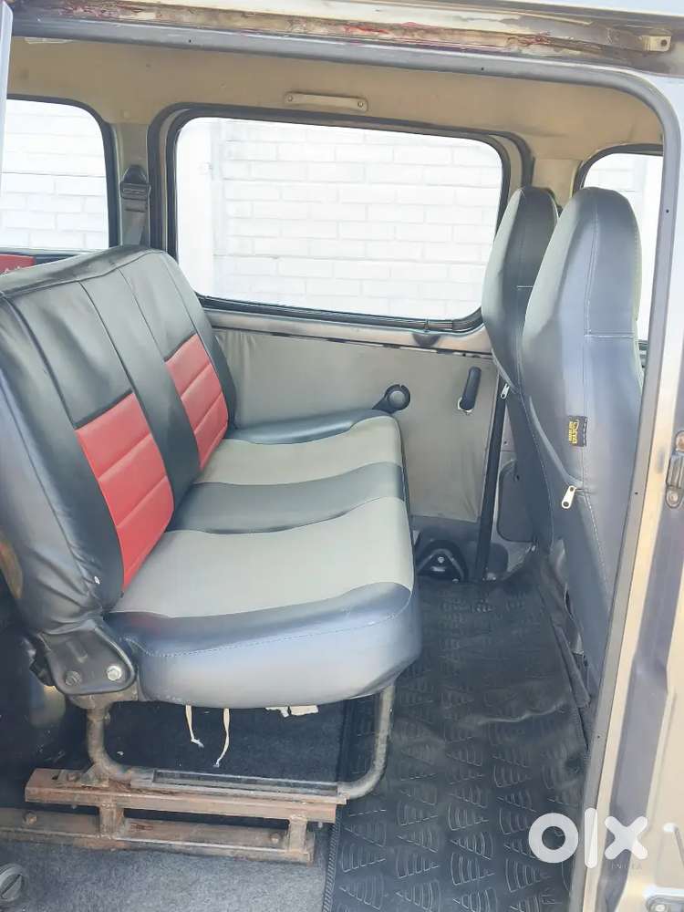 Maruti Suzuki Eeco 2011 Petrol Well Maintained