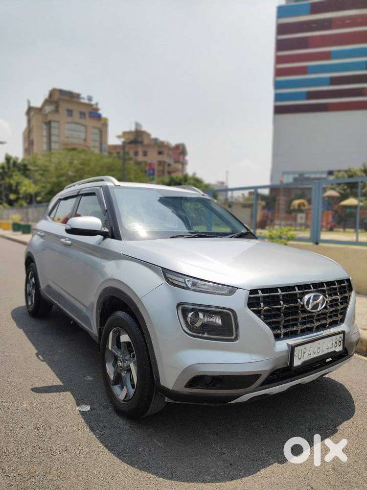 Hyundai Venue S Turbo, 2021, Petrol