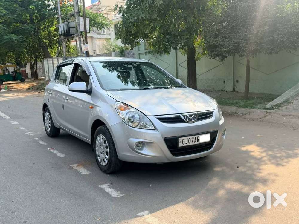 Hyundai I20 Magna 1.2 Mt, 2011, Cng & Hybrids