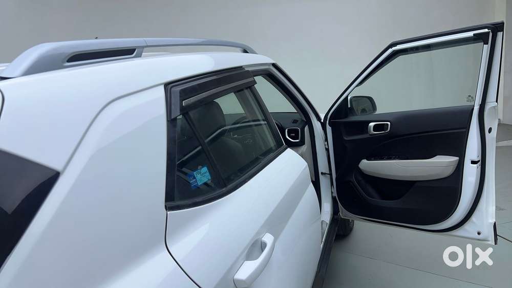 Hyundai Venue 1.0 S (o) Turbo Dct, 2024, Petrol