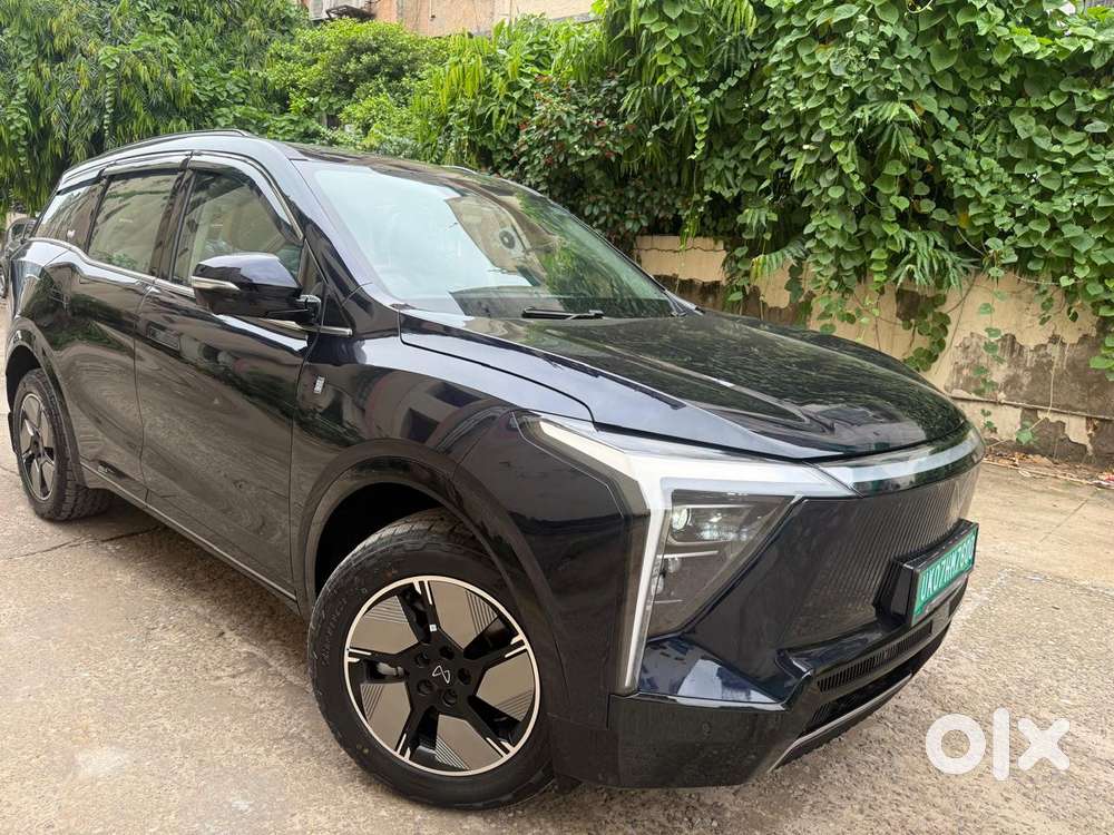 Mahindra Xev9s Others, 2026, Electric