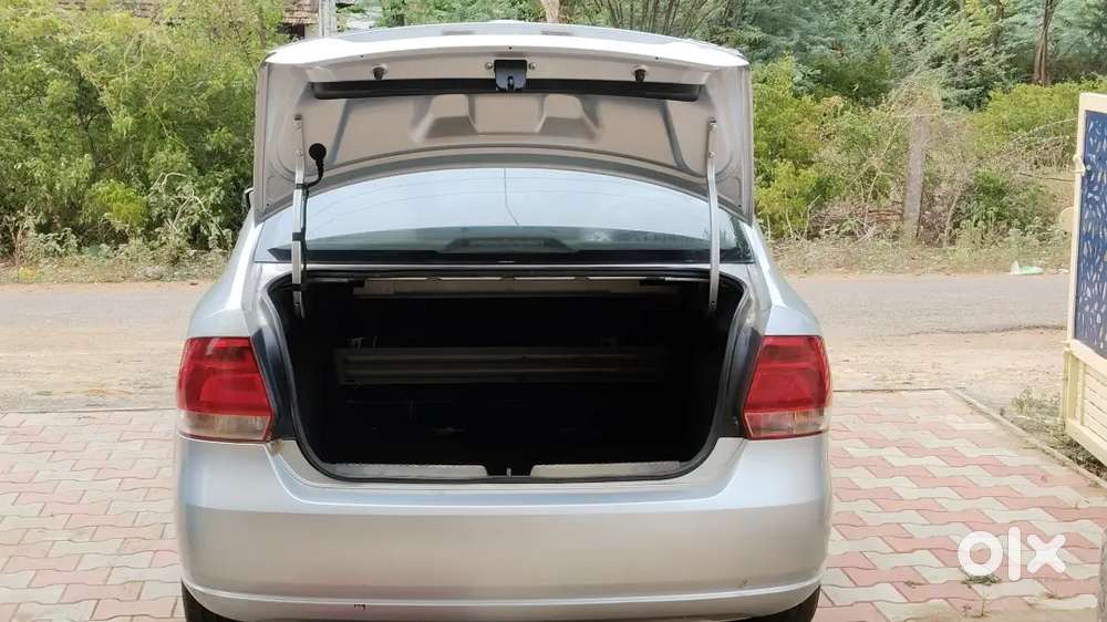 Volkswagen Vento 2011 Petrol