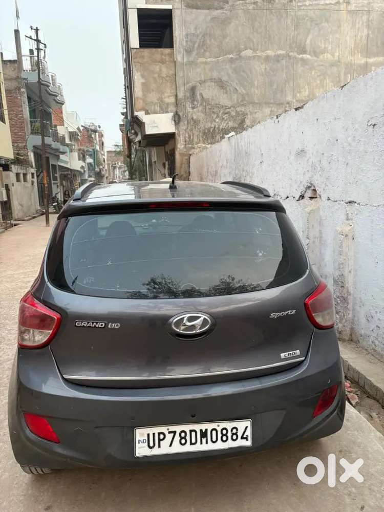 Hyundai Grand I10 2015 Diesel Well Maintained