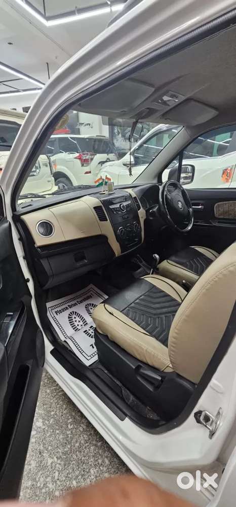 Maruti Suzuki Wagon R Vxi 1.0, 2018, Petrol