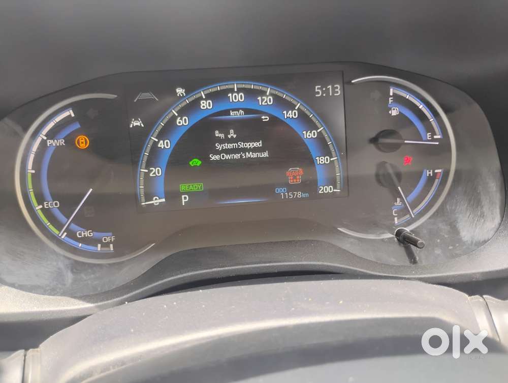 Toyota Innova Hycross 2.0 Zx Hybrid 7 Str, 2025, Petrol