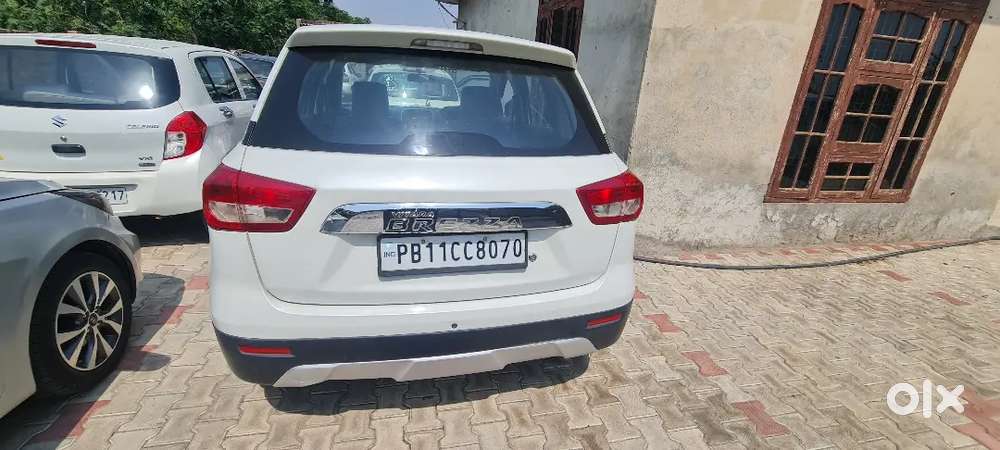 Maruti Suzuki Brezza 2016 Diesel Well Maintained