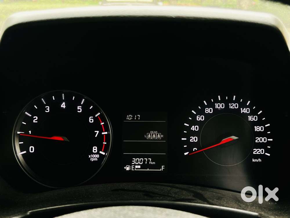 Maruti Suzuki Swift Lxi Optional-o, 2024, Petrol