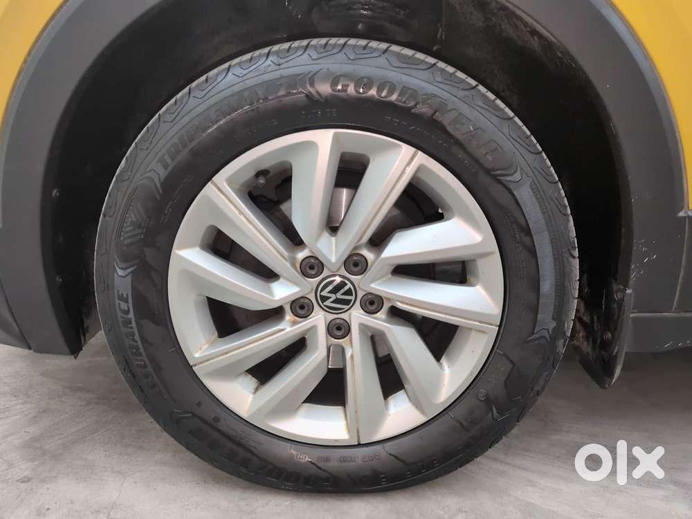 Volkswagen Taigun 1.0 Tsi Highline At, 2021, Petrol