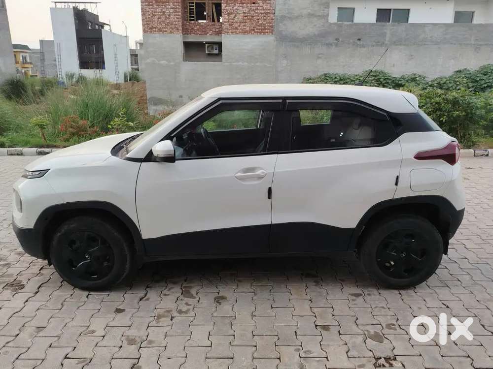 Tata Punch Revotron 2024 Manual First-owner