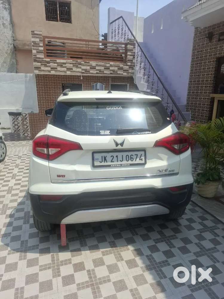 Mahindra Xuv300 Turbosport 2024 With W8 Variant