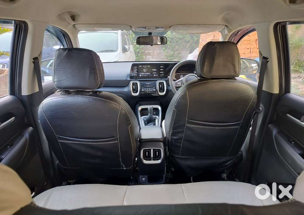 Kia Sonet Aurochs Edition 1.0 Petrol Imt, 2023, Petrol