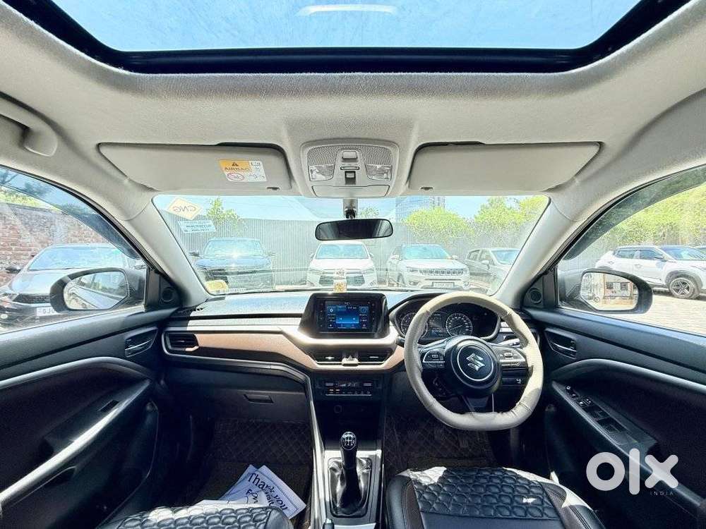 Maruti Suzuki Brezza 1.5 Zxi Cng Dual Tone, 2024, Cng & Hybrids