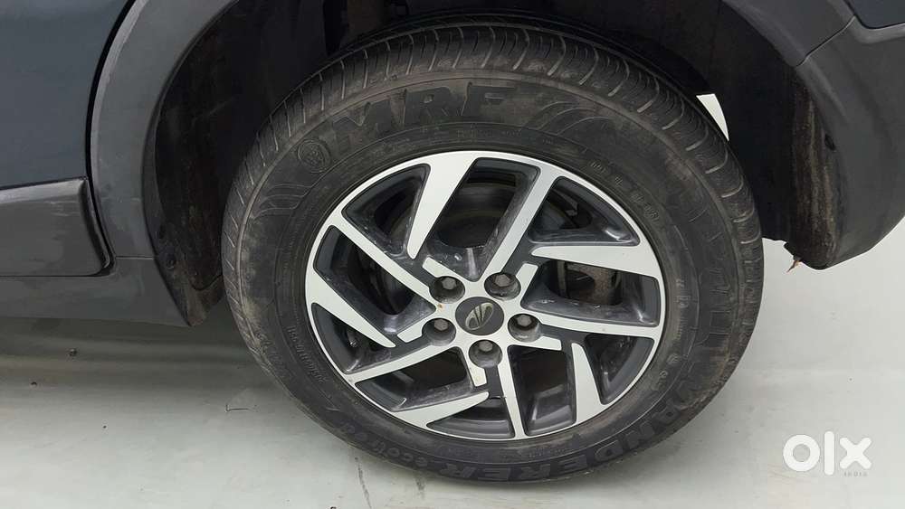 Mahindra Xuv300 W8 Option, 2022, Petrol