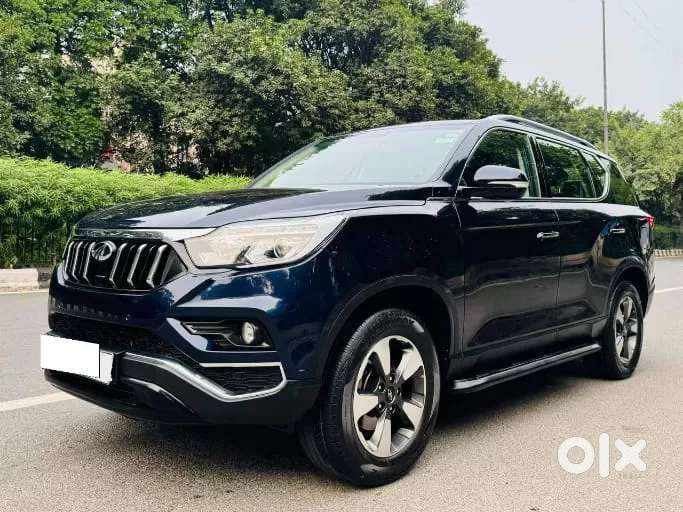 Mahindra Alturas G4, 2022, Diesel
