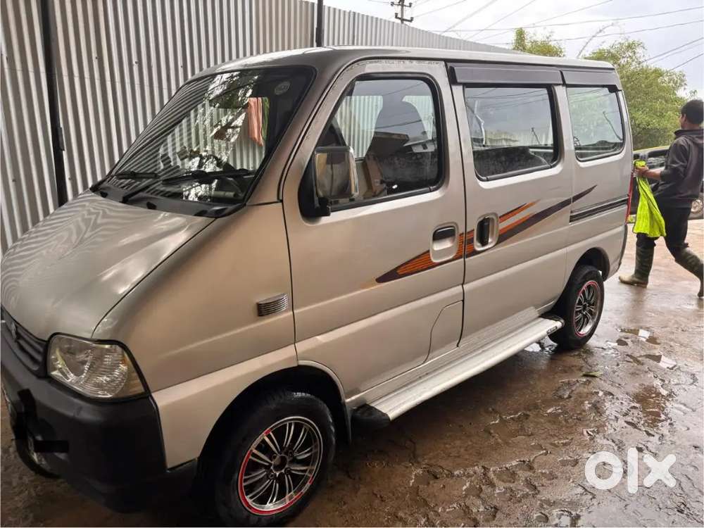 Maruti Suzuki Eeco 2018 Petrol 68000 Km Driven