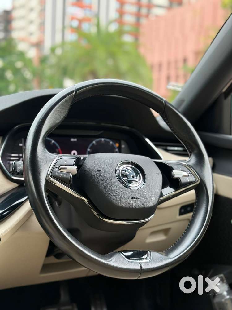 Skoda Octavia 2.0 L K Tsi At, 2022, Petrol