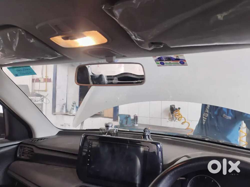 Maruti Suzuki Swift 2025 Petrol 10000 Km Driven