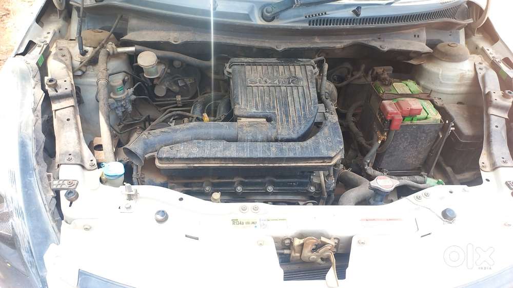 Maruti Suzuki Swift Dzire 1.2 Vxi Bsiv, 2015, Petrol