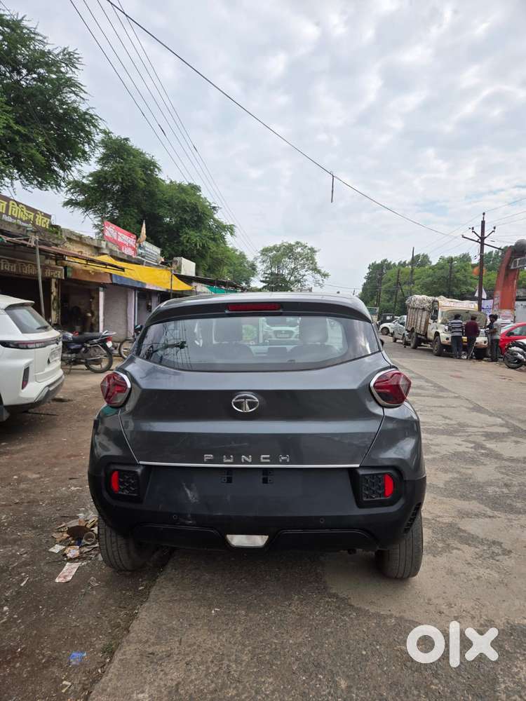 Tata Punch Pure Icng, 2023, Petrol