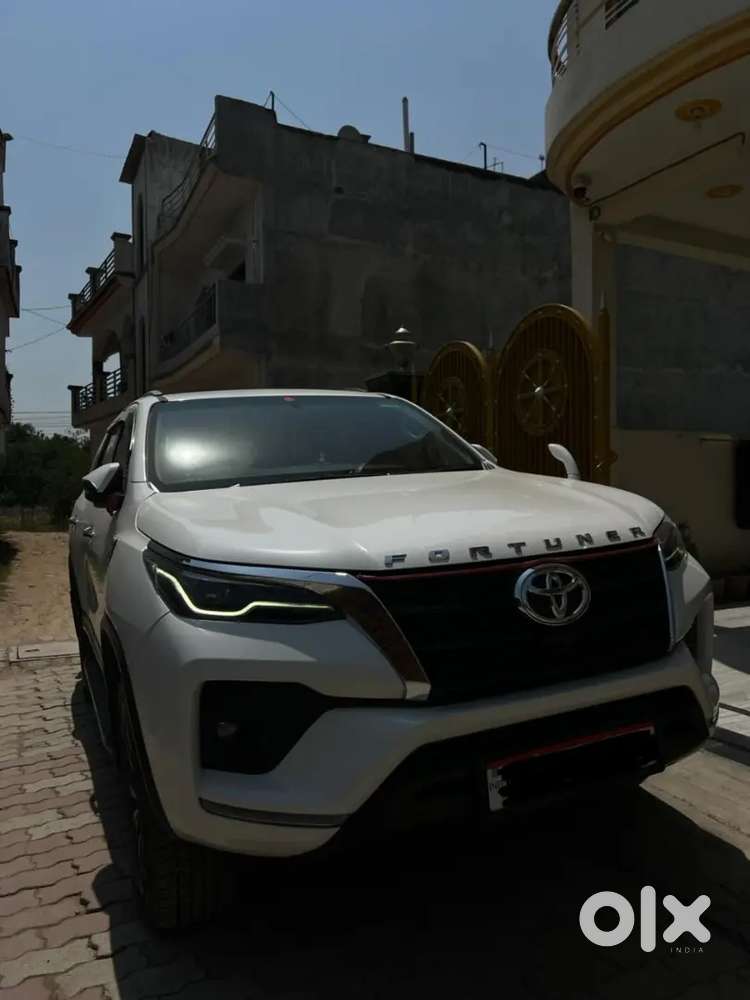 Toyota Fortuner Diesel Well Maintained